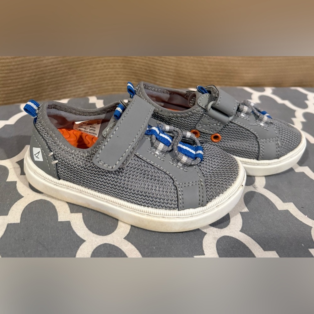 Sperry Abyss Velcro Sneakers Toddler Boys Sz 6M